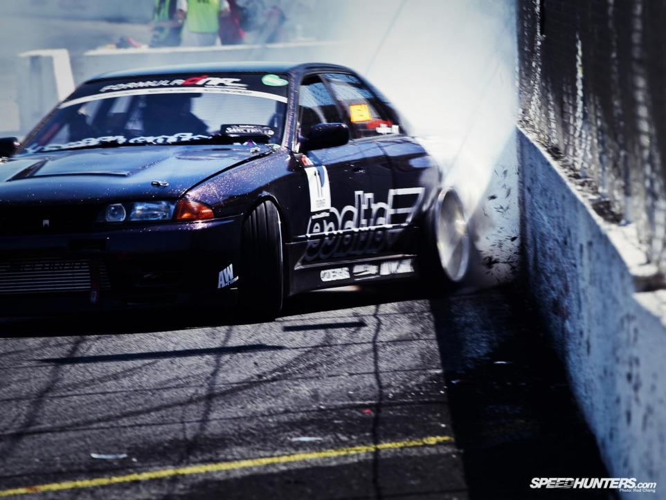 Klicke auf die Grafik fr eine vergrerte Ansicht

Name: R32Drifter.jpg
Ansichten: 1
Gre: 94,5 KB
ID: 544733